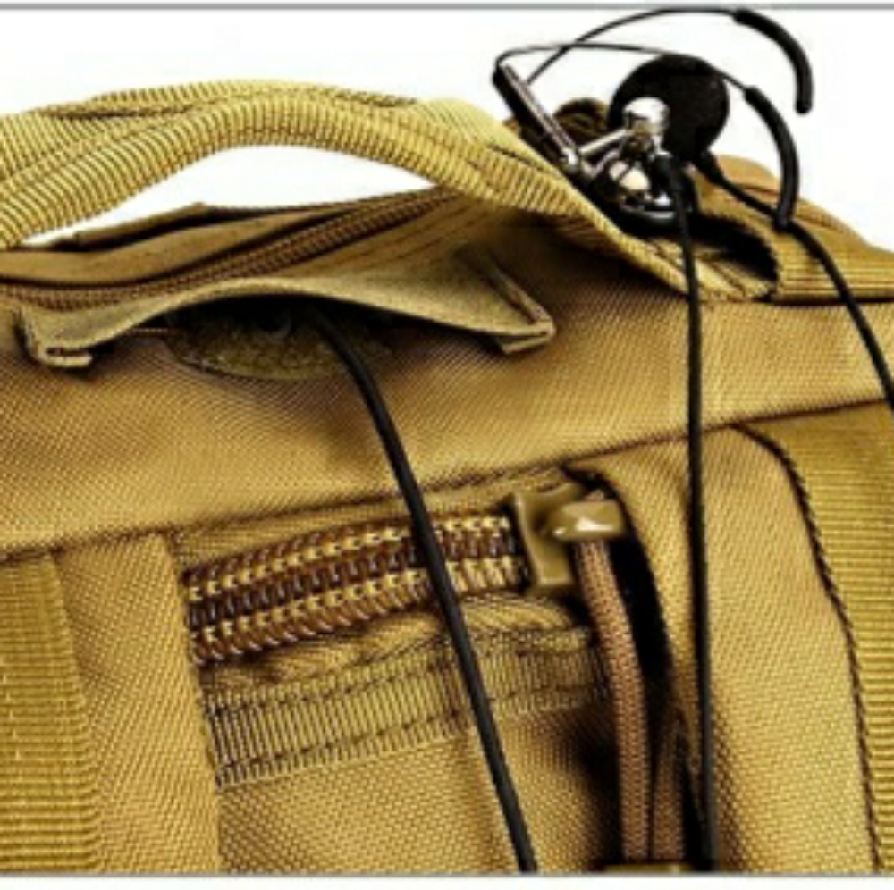 30l Backpack - image 3